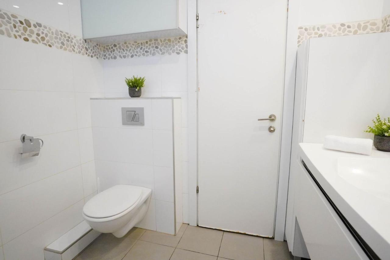 דירות אילת Yalarent Oasis Garden With Private Pool מראה חיצוני תמונה
