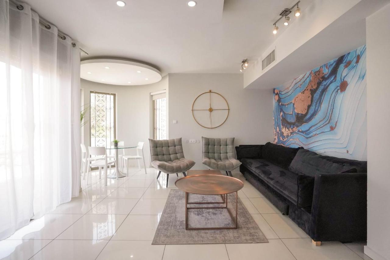 דירות אילת Yalarent Oasis Garden With Private Pool מראה חיצוני תמונה
